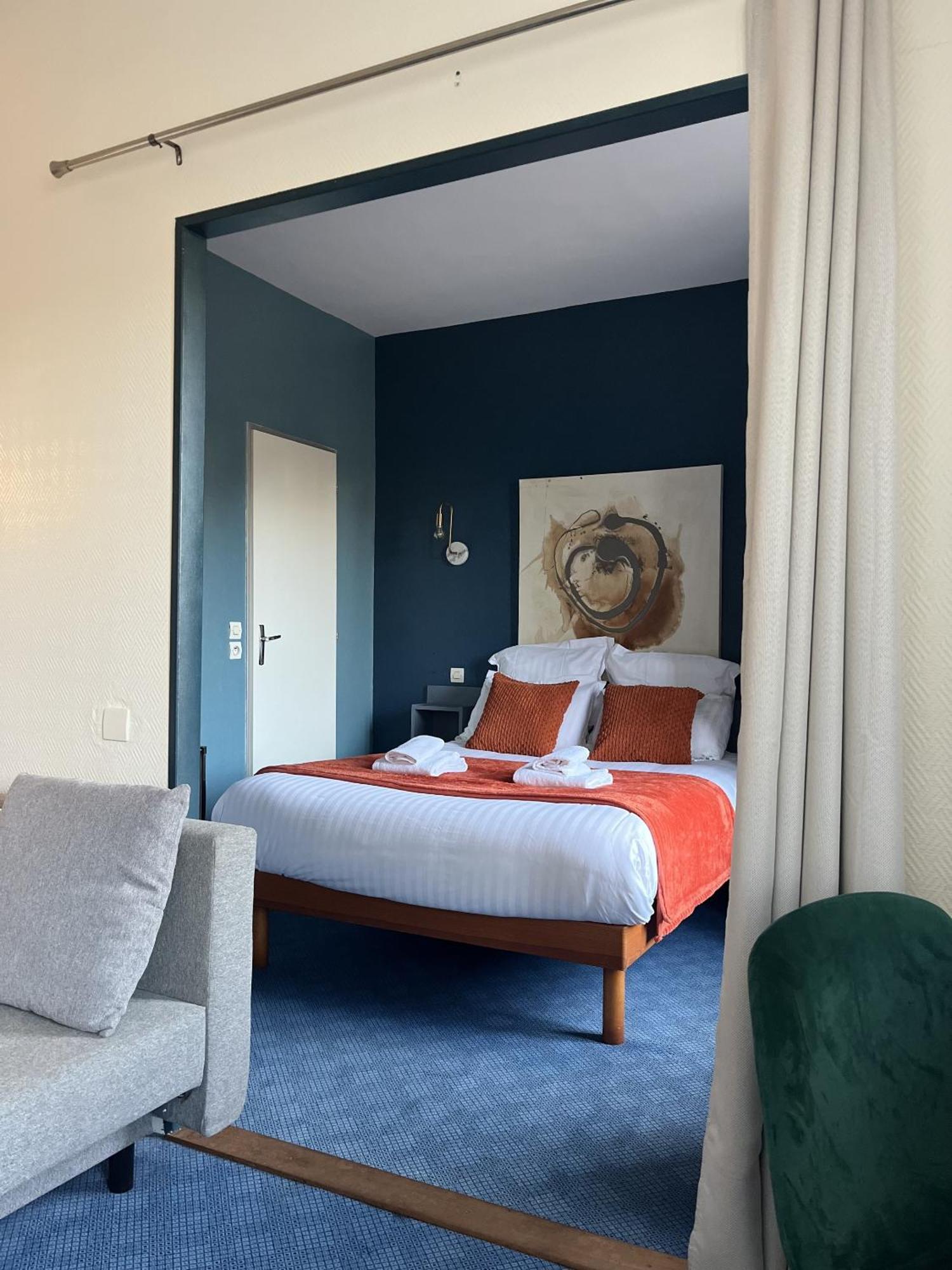 Hotel Des Pins Jullouville-les-Pins Zimmer foto