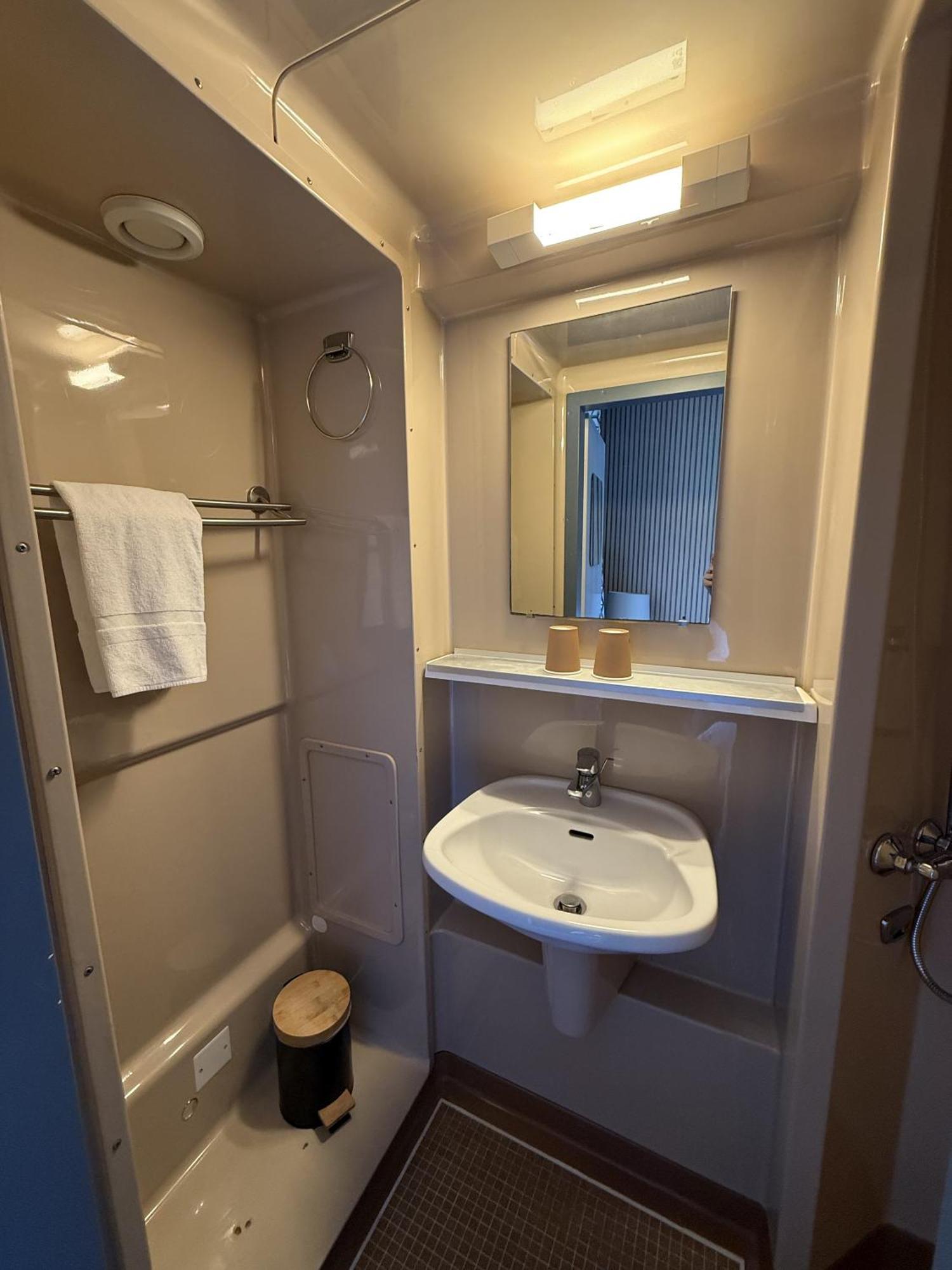 Hotel Des Pins Jullouville-les-Pins Zimmer foto